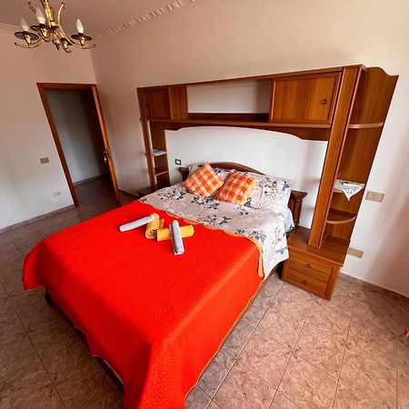 Bllok Bright Private Bedrooms With Private Bathroom On Shared Apartment Tirana Exterior photo